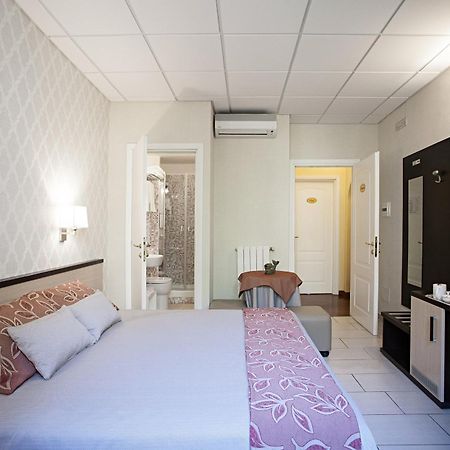 Hotel Domus Palatina Rzym Zewnętrze zdjęcie