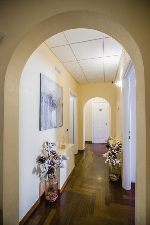 Hotel Domus Palatina Rzym Zewnętrze zdjęcie